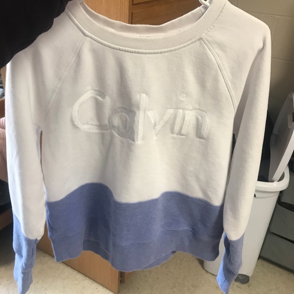 Calvin Klein sweater crew neck. - Picture 1 of 2